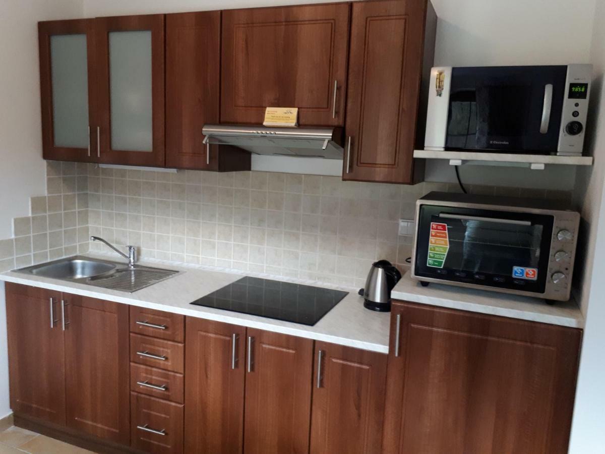 Hrabovo Renata 1 Apartment Ruzomberok Luaran gambar